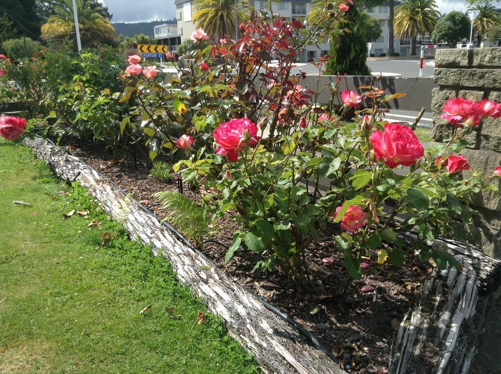 Rose Court Motel Rotorua Exterior photo