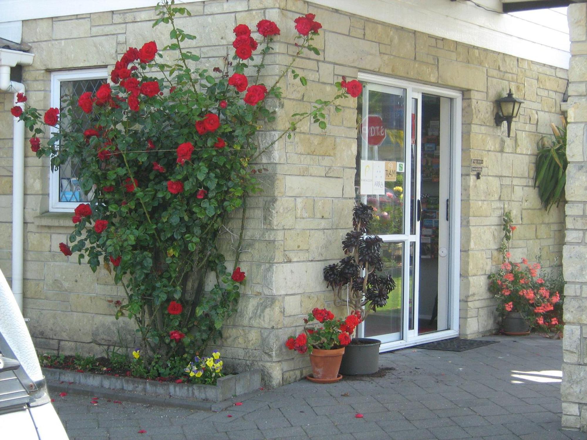 Rose Court Motel Rotorua Exterior photo